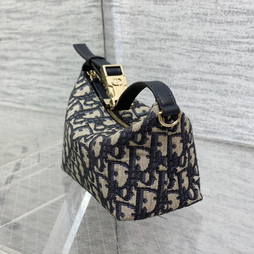 Dior Small Diortravel Nomad Pouch - EUR FASHION