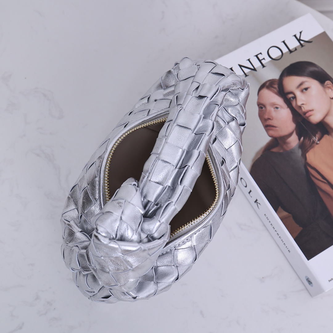 Bottega Veneta Mini Jodie - EUR FASHION