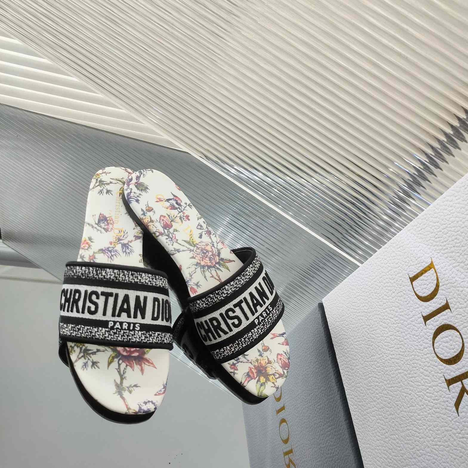 Dior Dway Slide  - EUR FASHION
