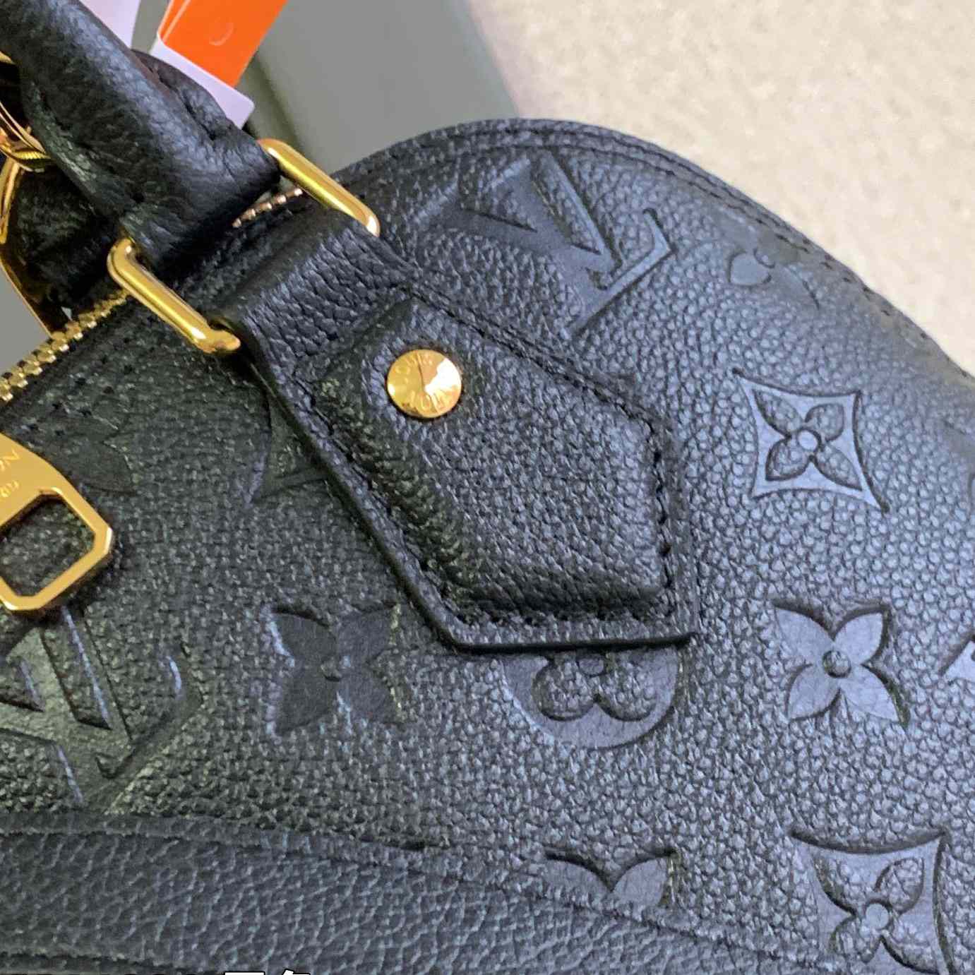 Louis Vuitton Alma BB Bag(25x18x12CM)     M44829  - EUR FASHION