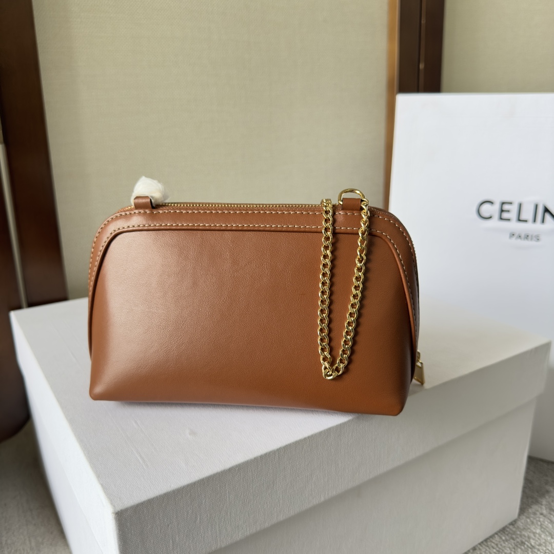 Celine Clutch On Chain Cuir Triomphe In Smooth Calfskin Tan - EUR FASHION