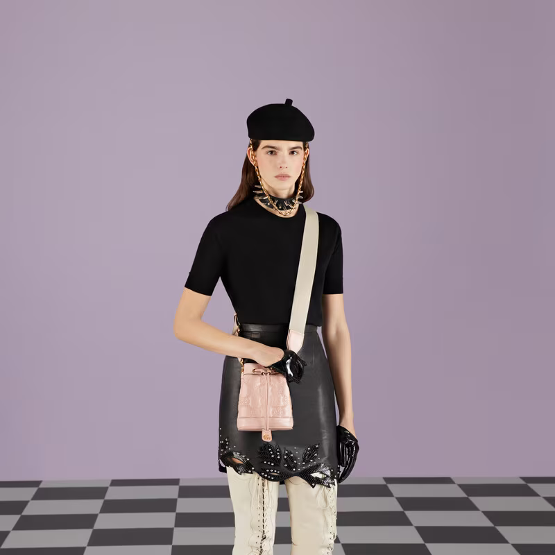 Gucci GG Matelassé Bucket Bag (17*20*10cm) - EUR FASHION