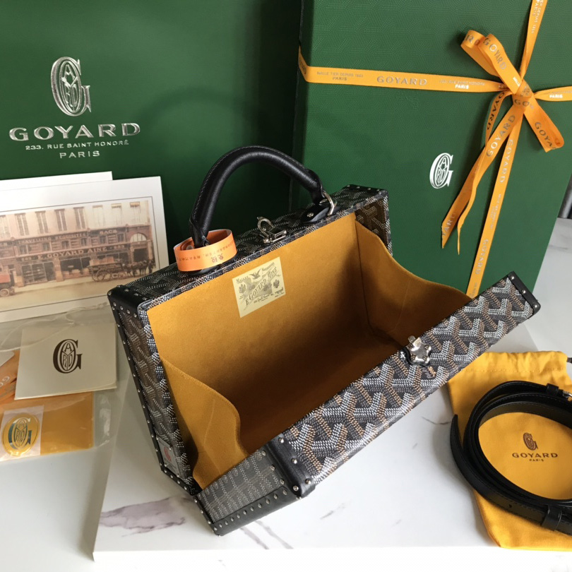 Goyard Grand Hôtel Trunk Bag  - EUR FASHION
