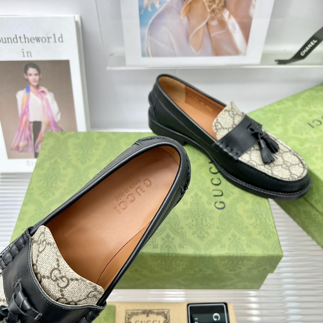 Gucci GG Loafer With Tassel - EUR FASHION