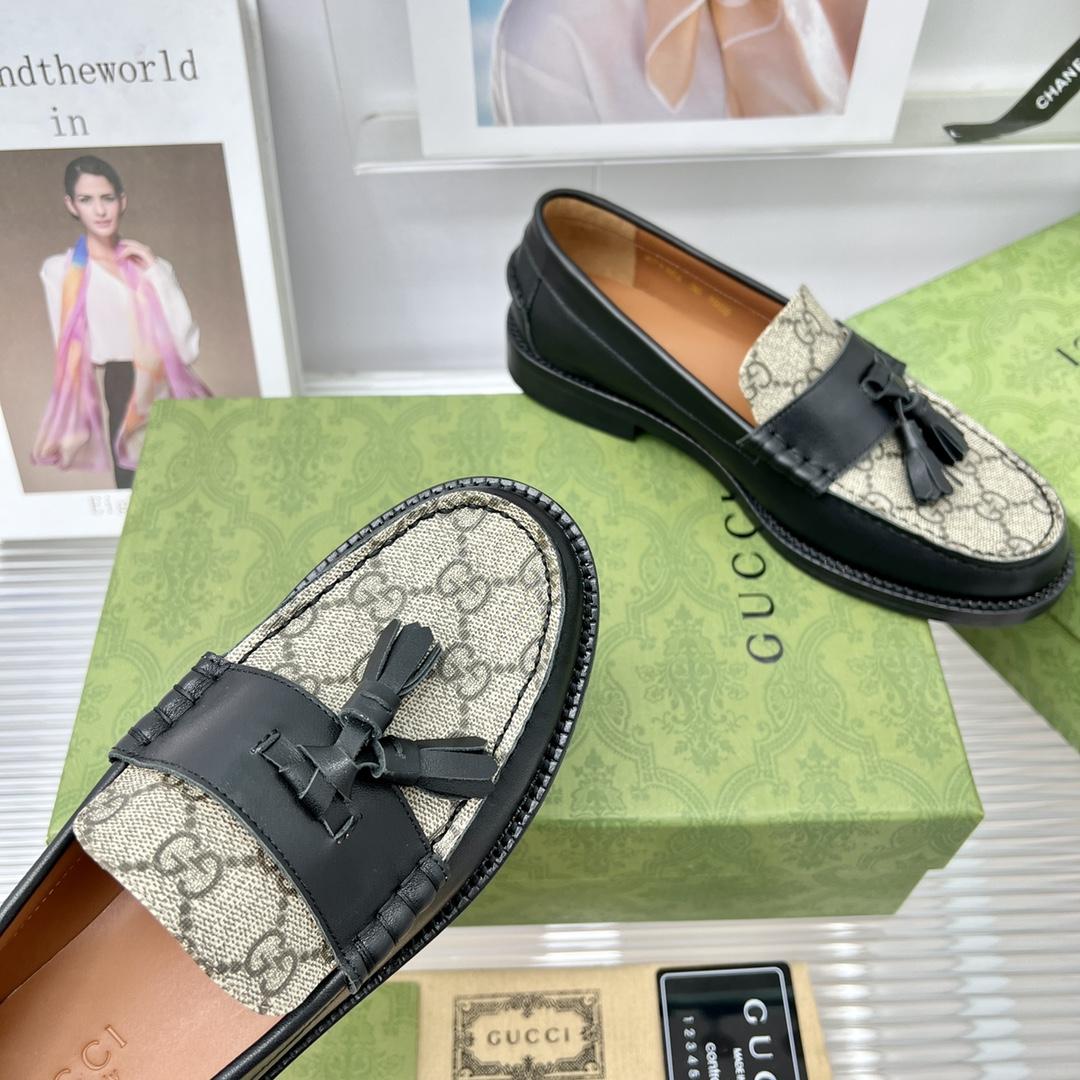 Gucci GG Loafer With Tassel - EUR FASHION