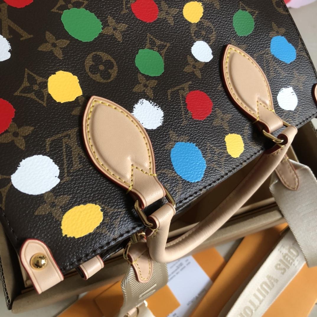 Louis Vuitton LV x YK OnTheGo PM​ (25 x 19 x 11.5 CM)   M46380 - EUR FASHION