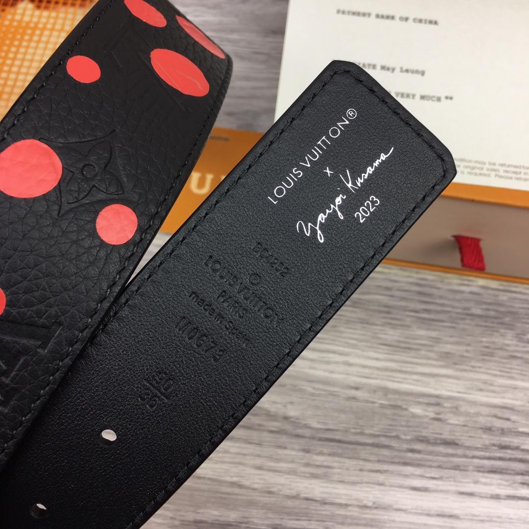 Louis Vuitton LV X YK LV Initiales 40MM Reversible Belt   M0673T - EUR FASHION