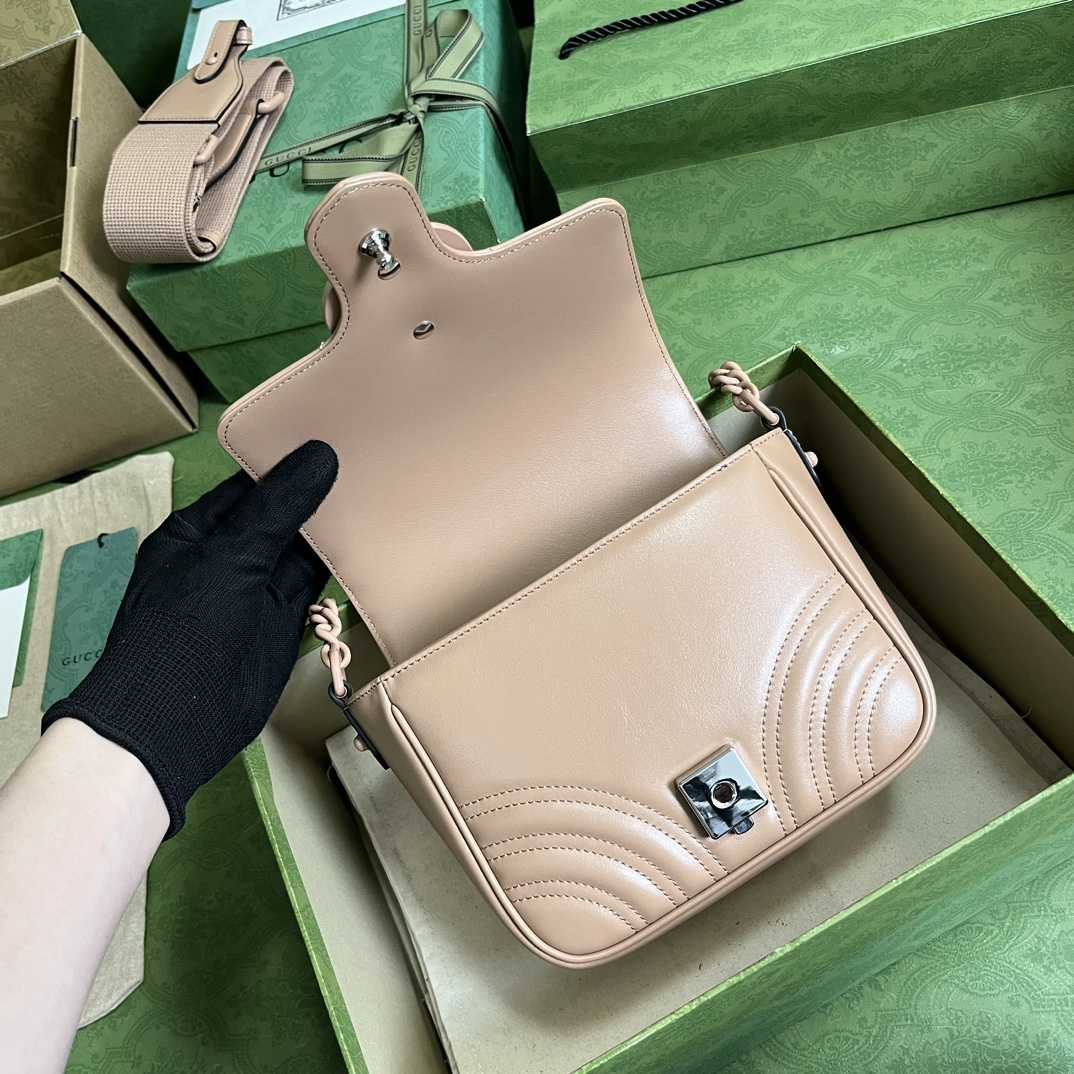 Gucci GG Marmont Matelasse Shoulder Bag  - EUR FASHION