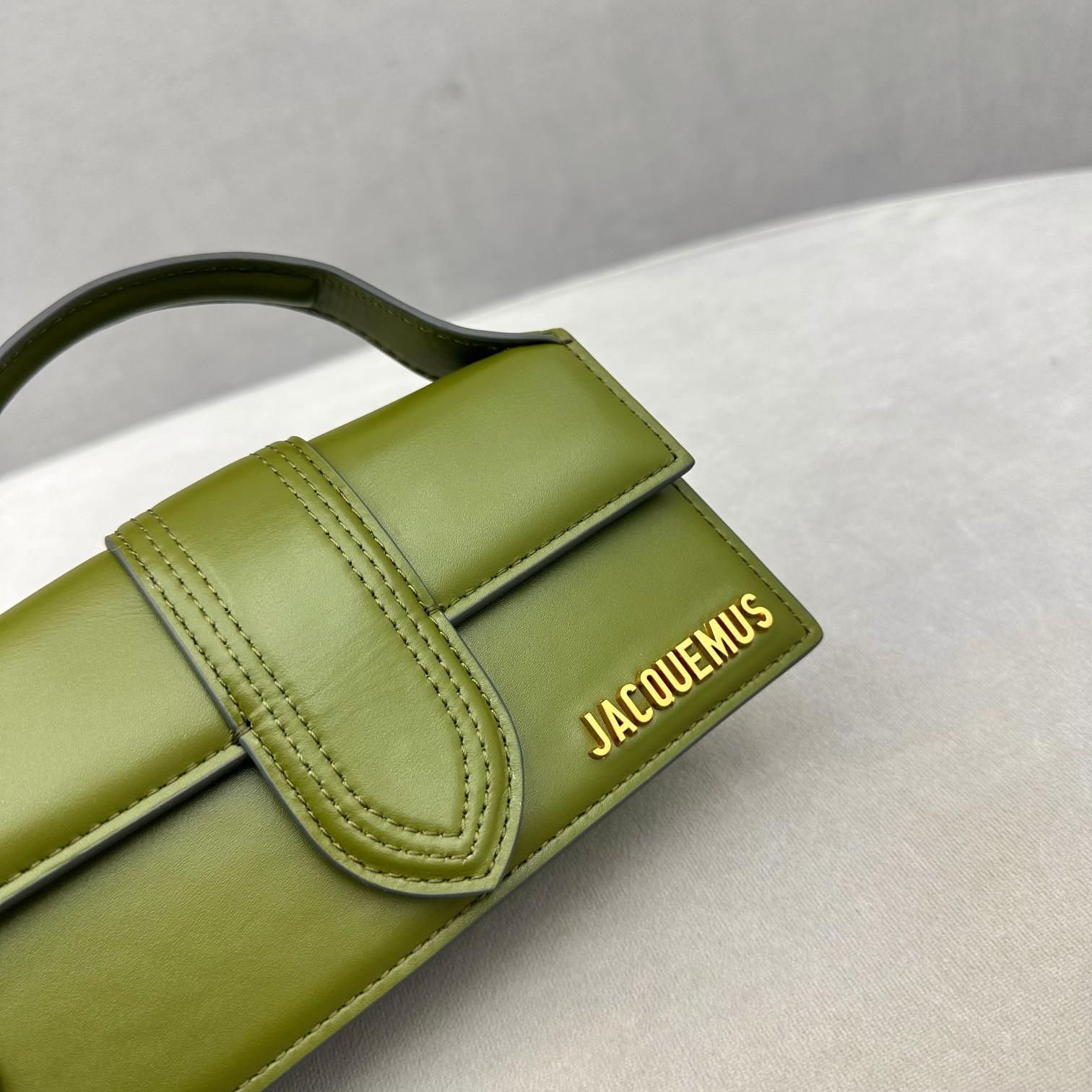 Jacquemus Le Grand Bambino - EUR FASHION
