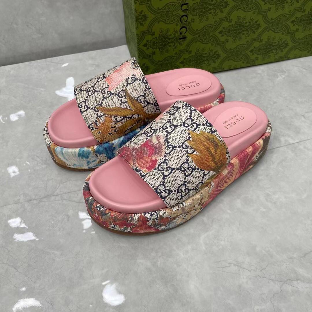 Gucci Online Exclusive Women's Flora Sandal - EUR FASHION