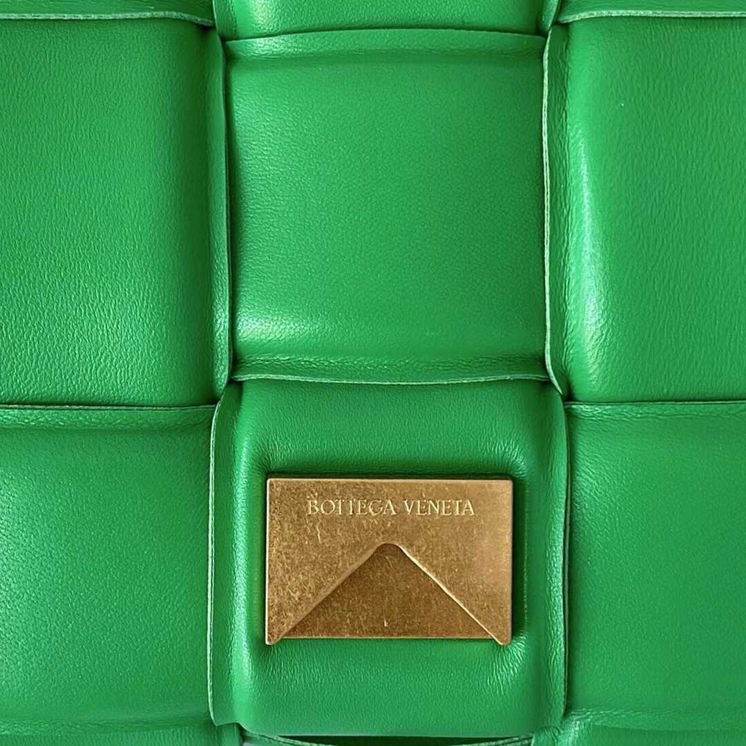 Bottega Veneta Chain Cassette - EUR FASHION