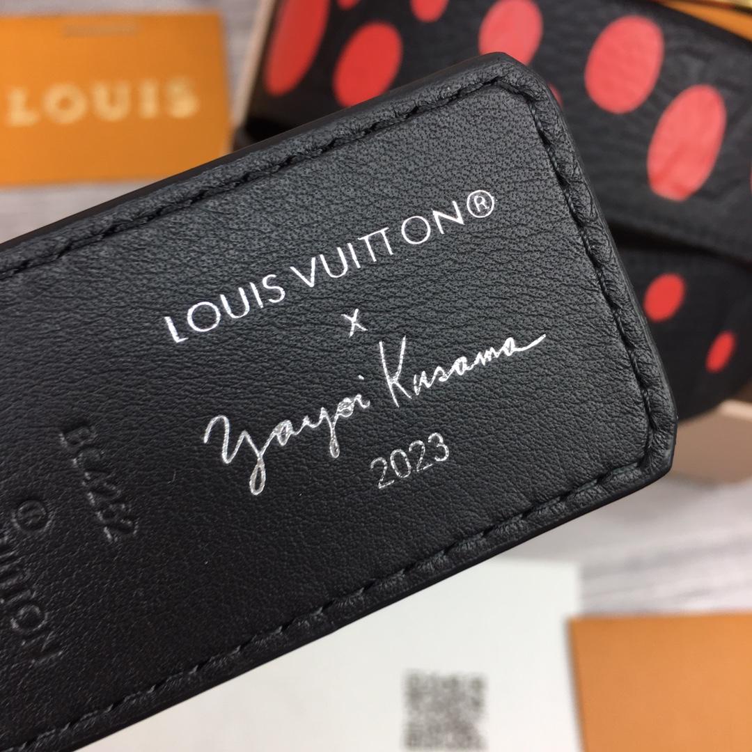 Louis Vuitton LV X YK LV Initiales 40MM Reversible Belt    - EUR FASHION