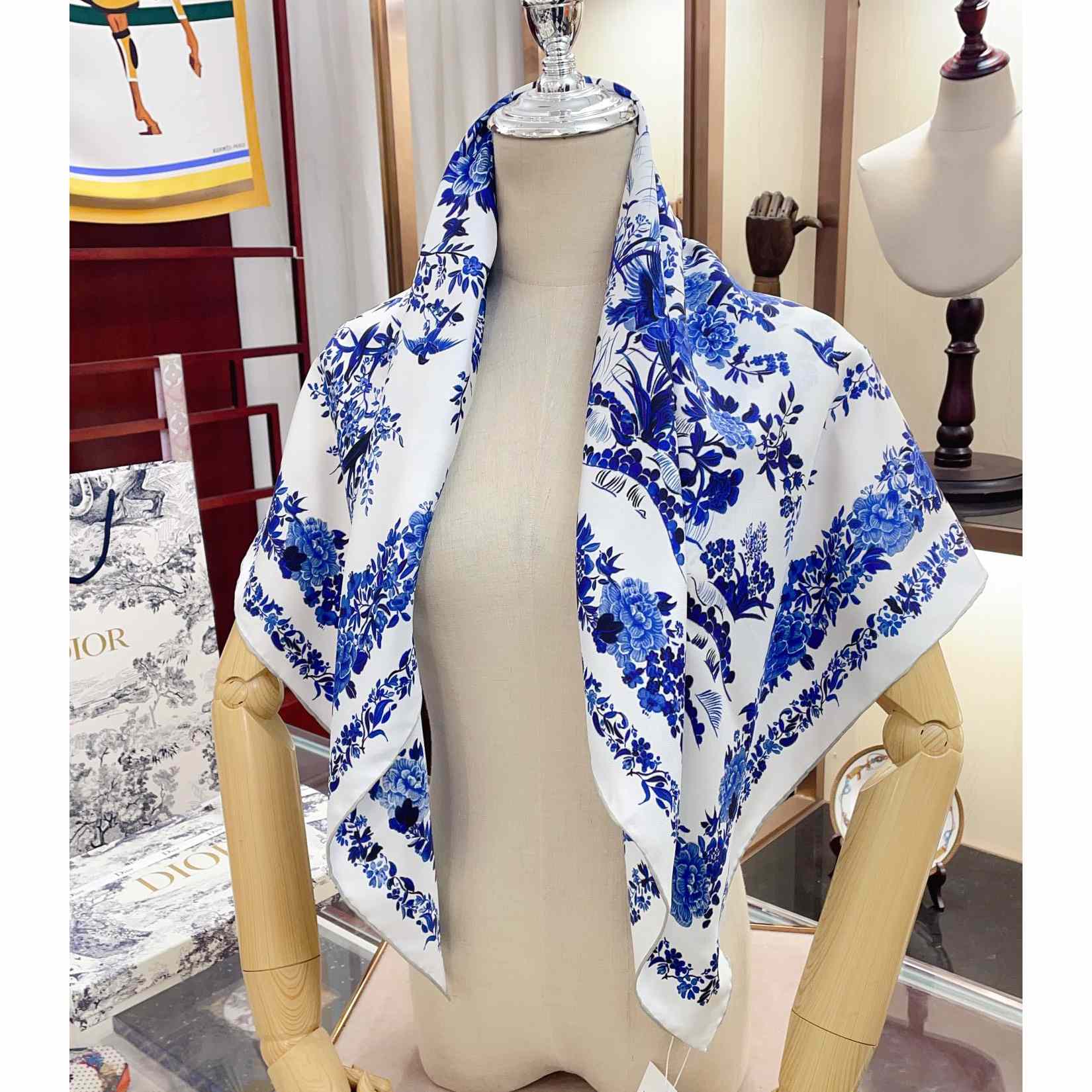 Dior Jardin d'Hiver 90 Square Scarf - EUR FASHION