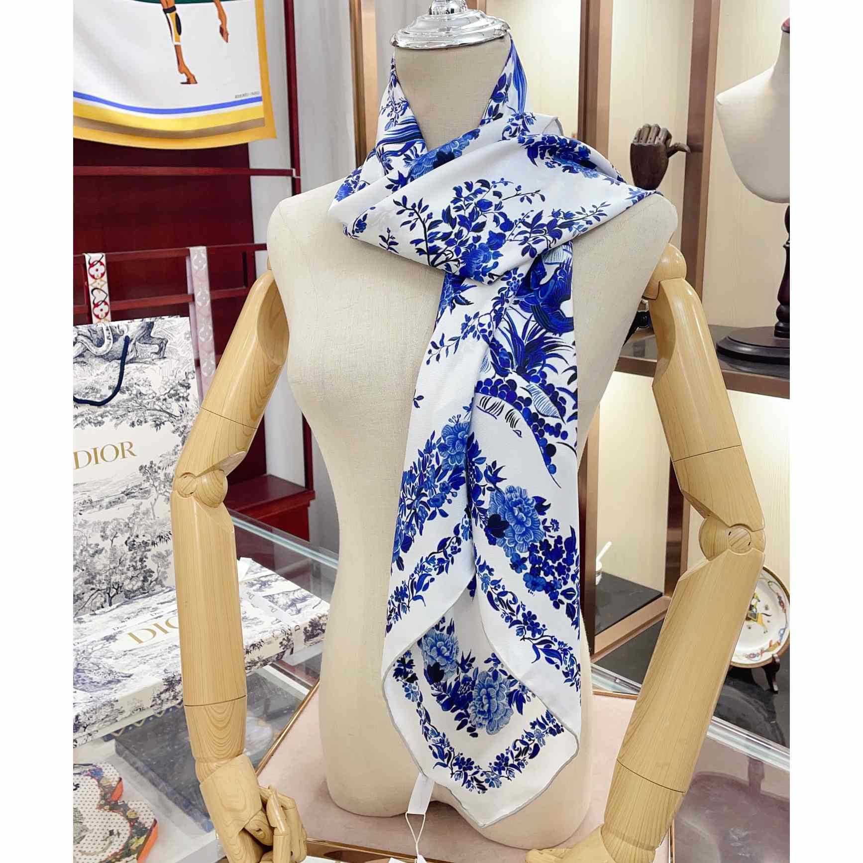 Dior Jardin d'Hiver 90 Square Scarf - EUR FASHION