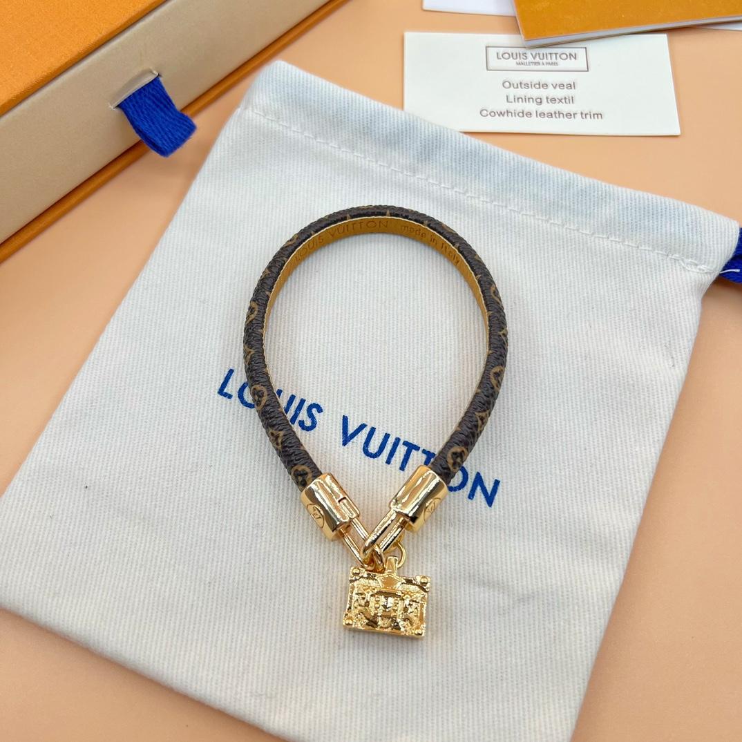 Louis Vuitton LV Cannes Bracelet      - EUR FASHION