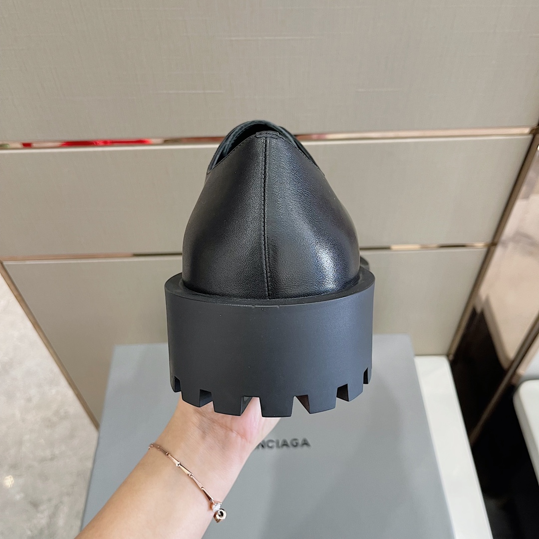 Balenciaga Men's Rhino Derby In Black  - EUR FASHION