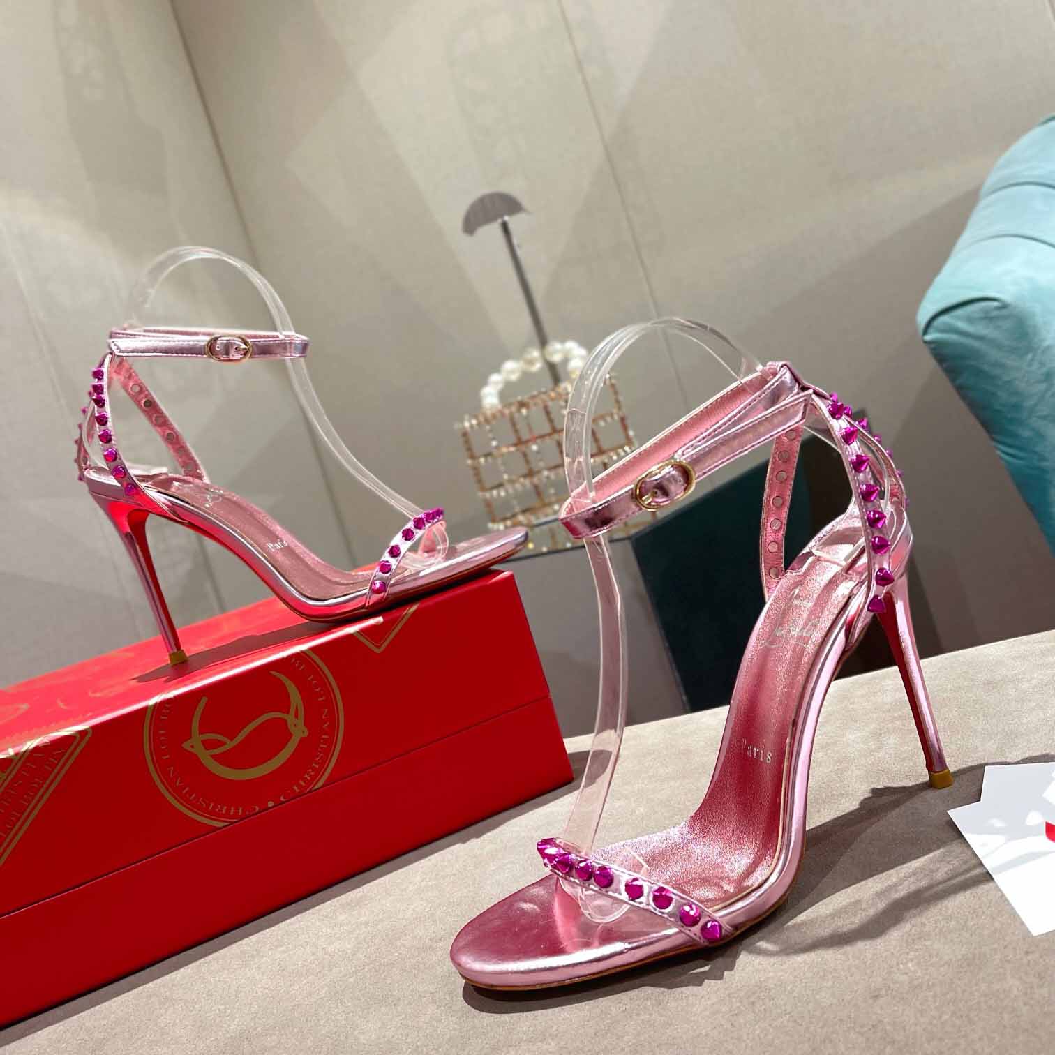 Christian Louboutin Nudes Rosalie Leather Sandals - EUR FASHION
