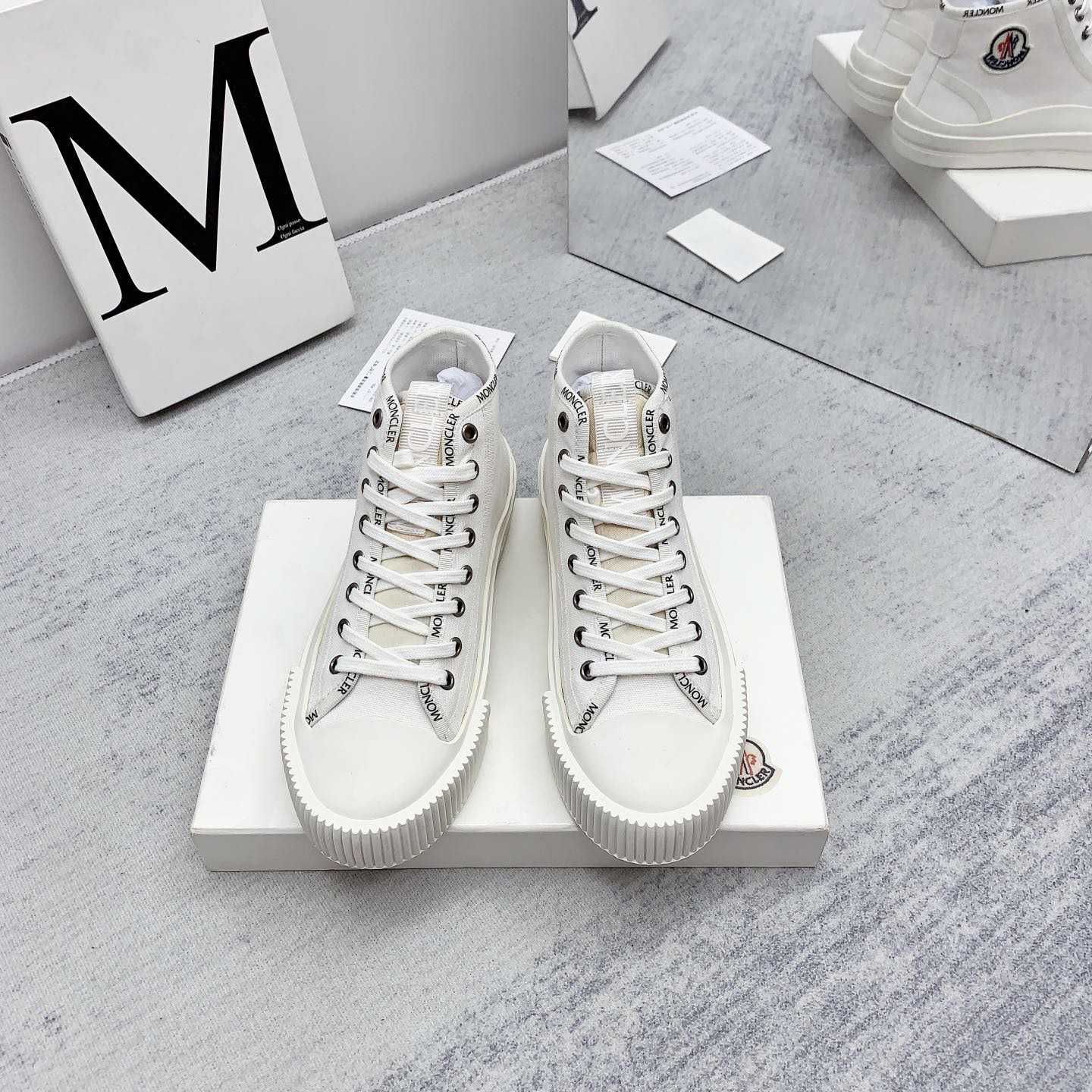 Moncler White Lissex Sneakers - EUR FASHION