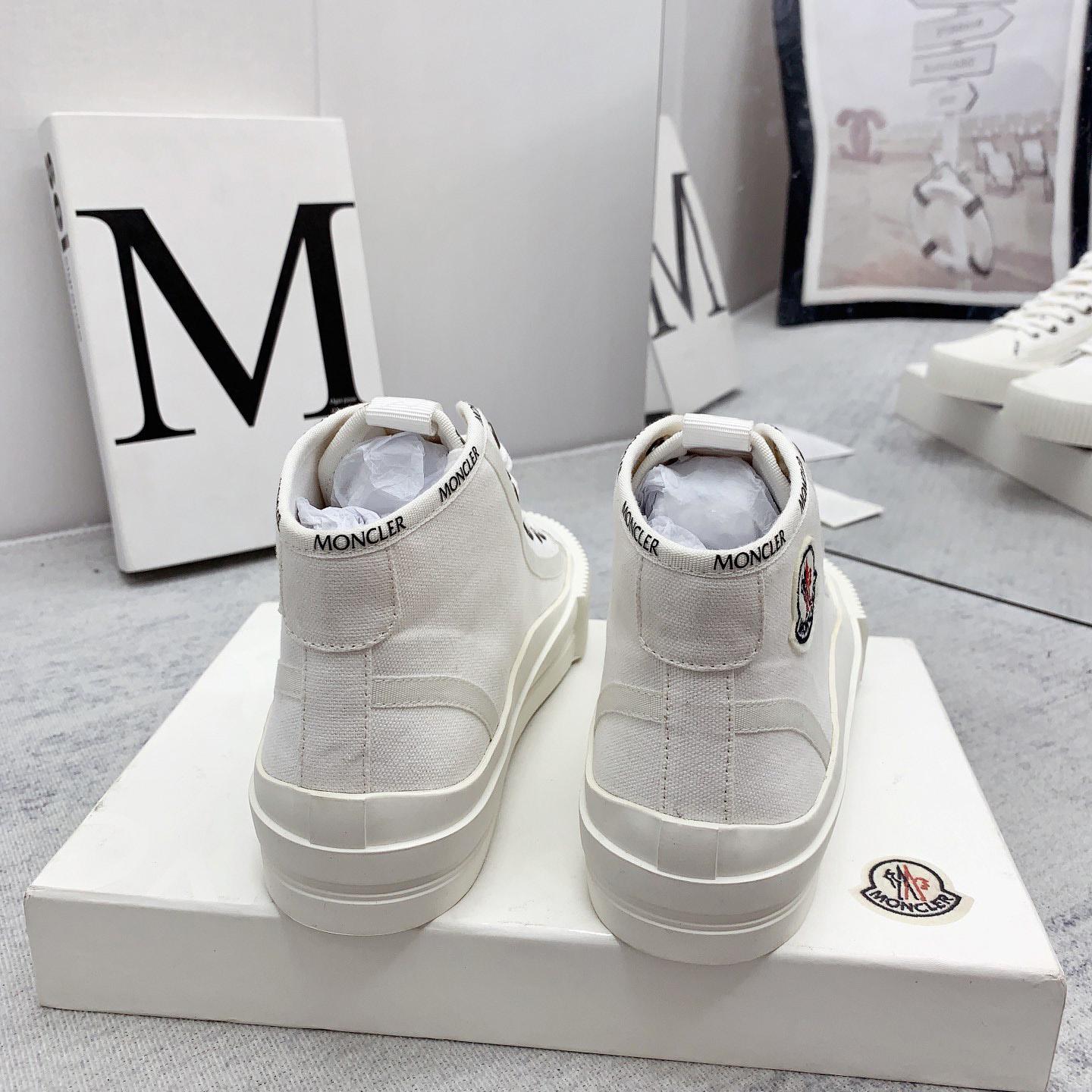 Moncler White Lissex Sneakers - EUR FASHION