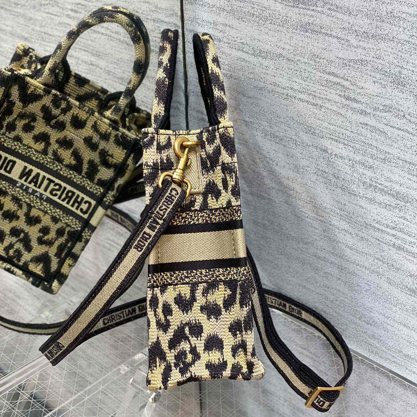 Dior Mini Dior Book Tote Phone Bag - EUR FASHION