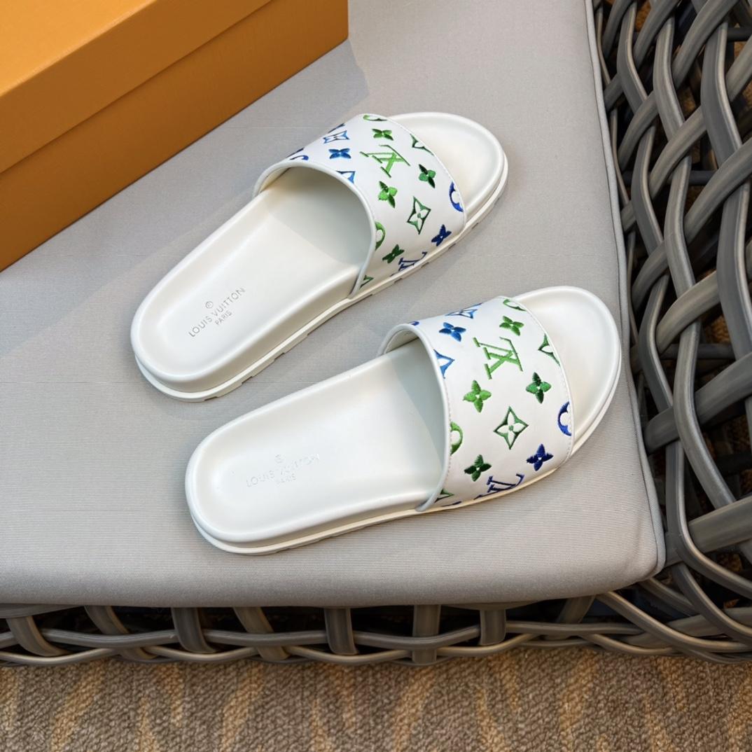 Louis Vuitton Monogram Sandals - EUR FASHION