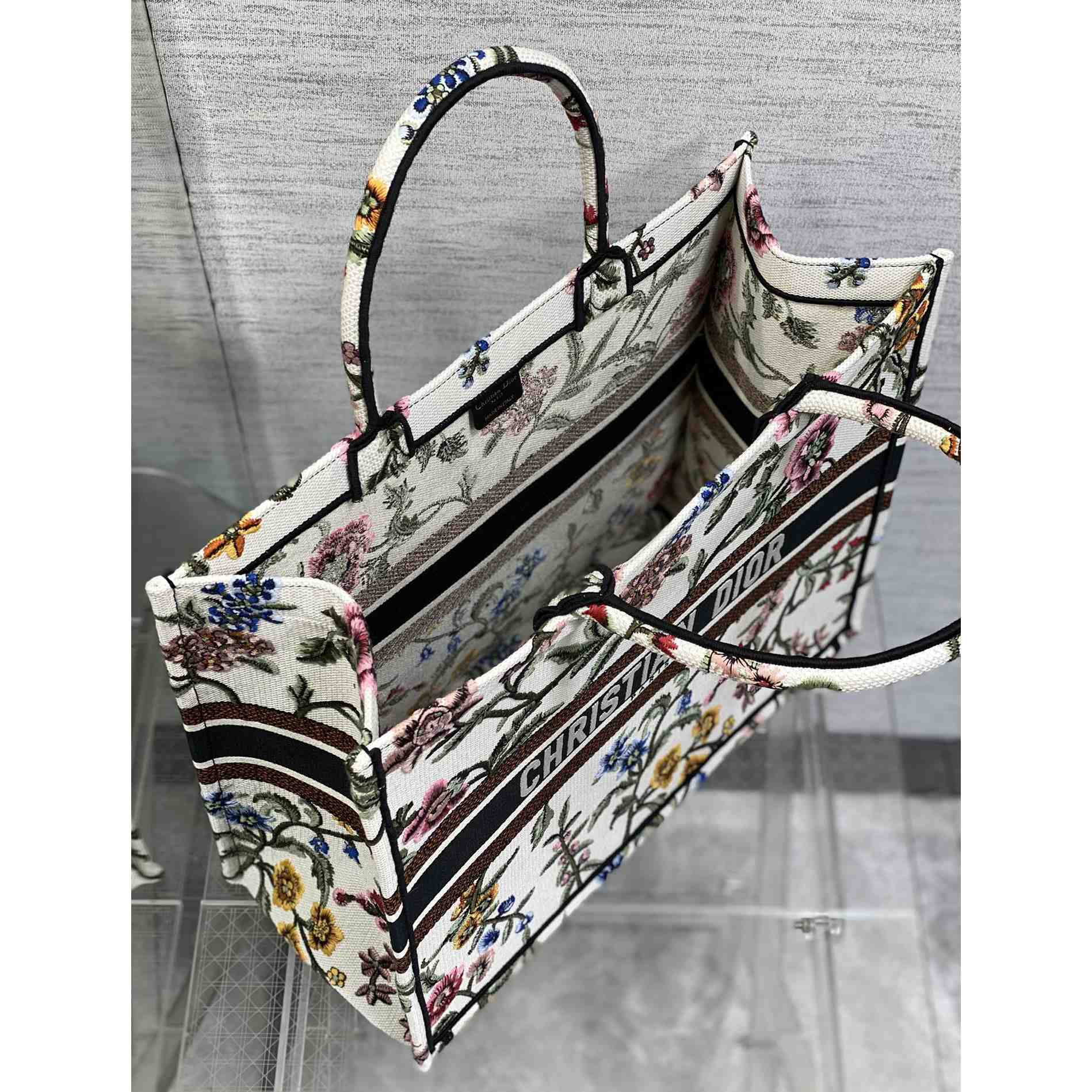 Dior Large Dior Book Tote - EUR FASHION