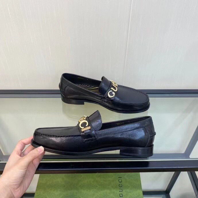 Gucci Leather Loafer - EUR FASHION