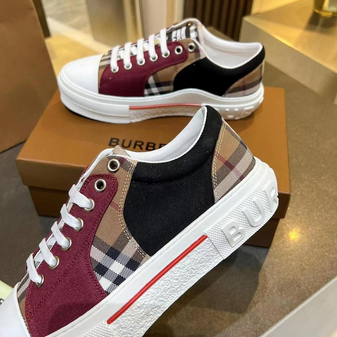 Burberry Kai Check Low-Top Sneakers - EUR FASHION
