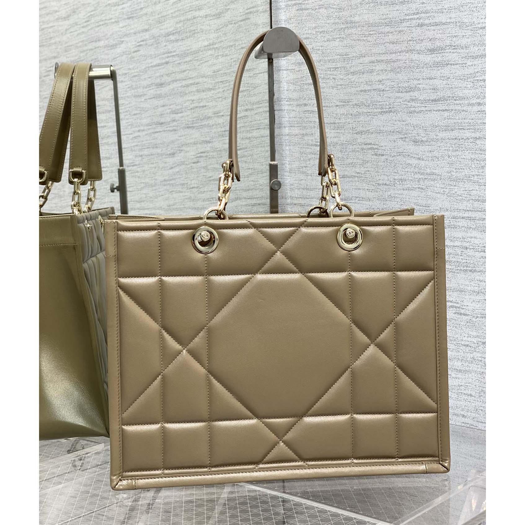 Dior Medium Dior Essential Tote Bag  - EUR FASHION