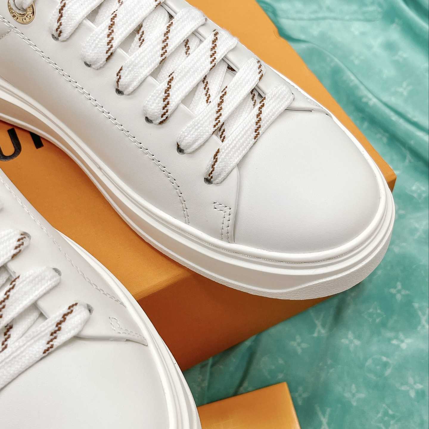 Louis Vuitton Time Out Sneaker (upon uk size)      - EUR FASHION