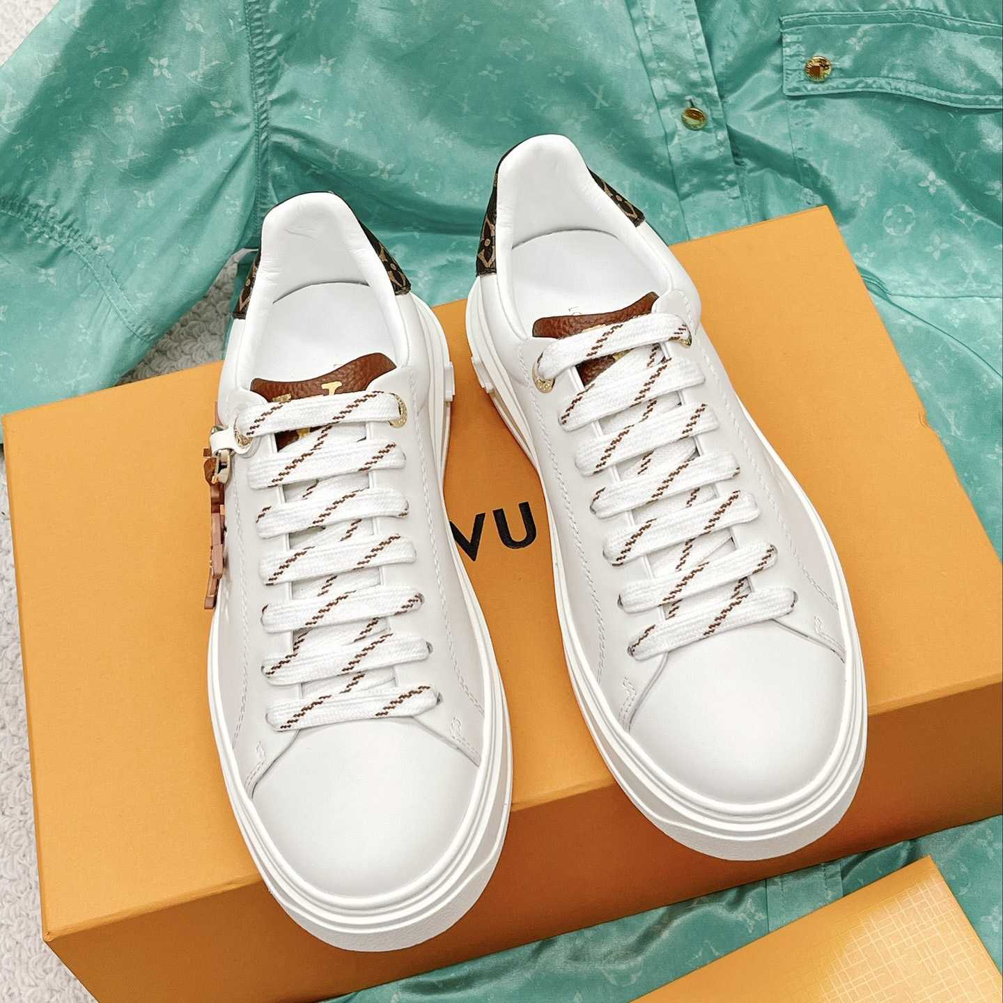 Louis Vuitton Time Out Sneaker (upon uk size)      - EUR FASHION