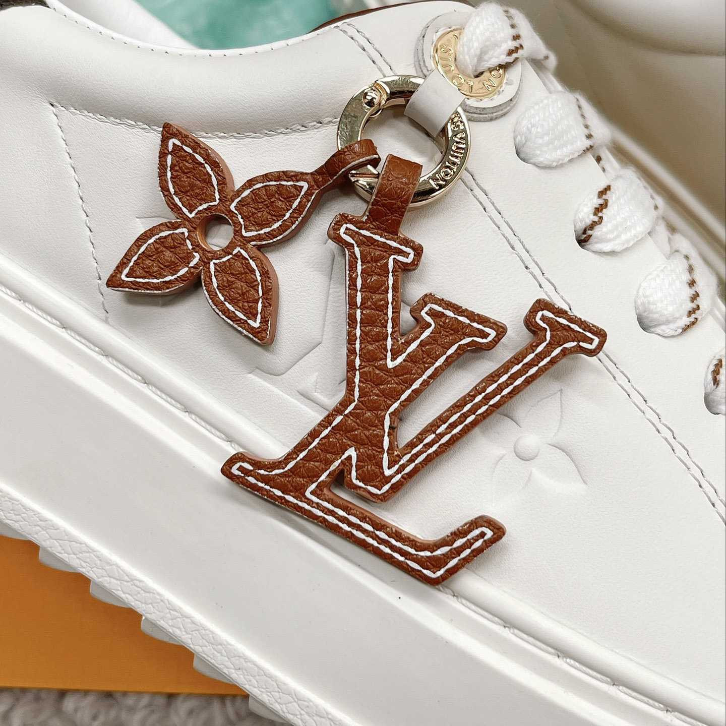 Louis Vuitton Time Out Sneaker (upon uk size)      - EUR FASHION