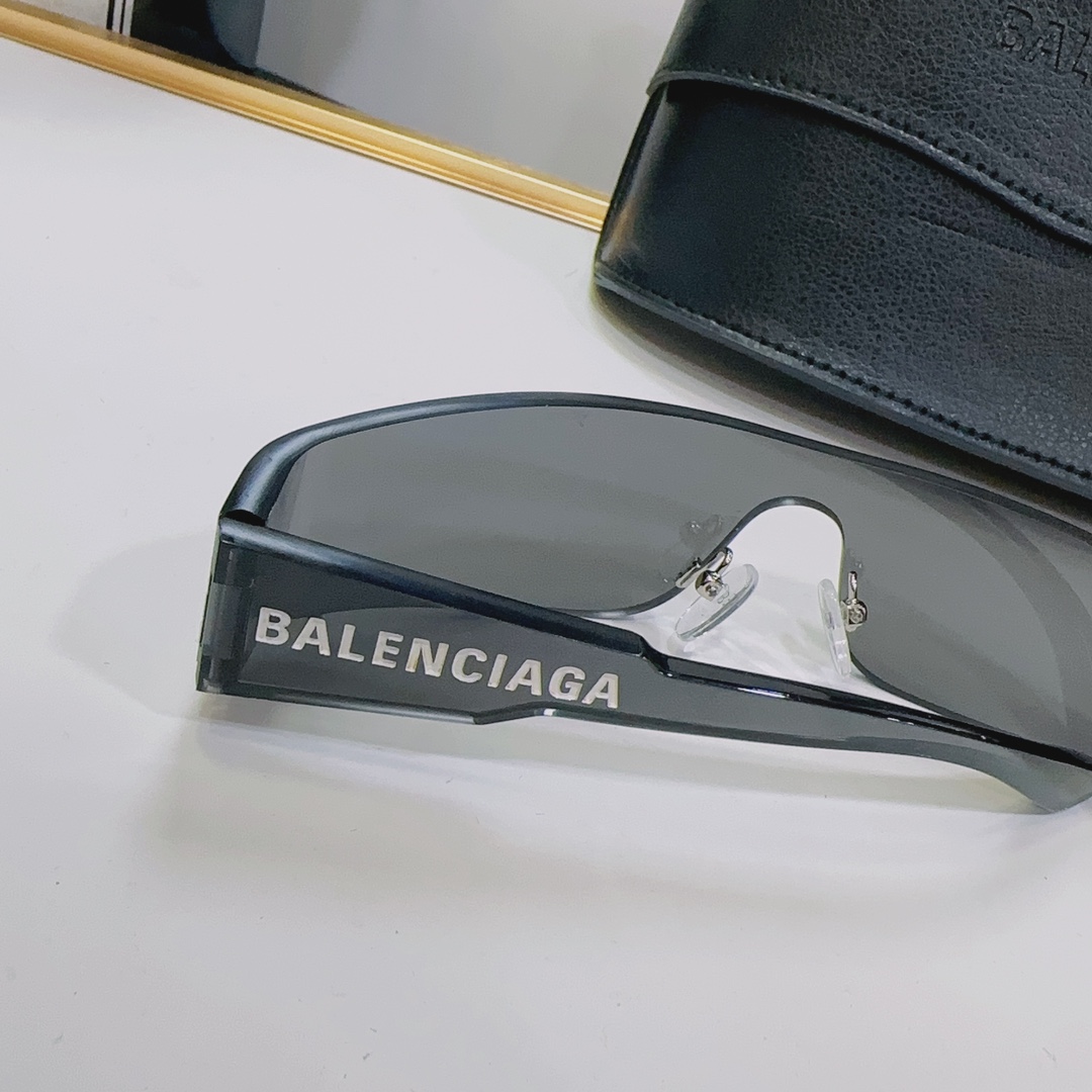 Balenciaga Men's Metallic Mono Reflective Slim Sunglasses   BB0041S - EUR FASHION