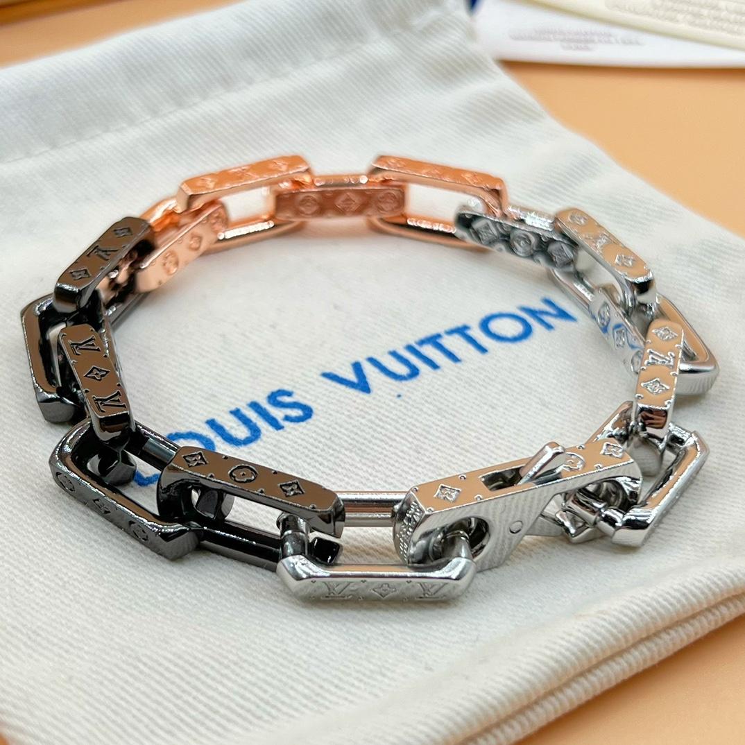 Louis Vuitton Monogram Chain Bracelet    M0998L - EUR FASHION