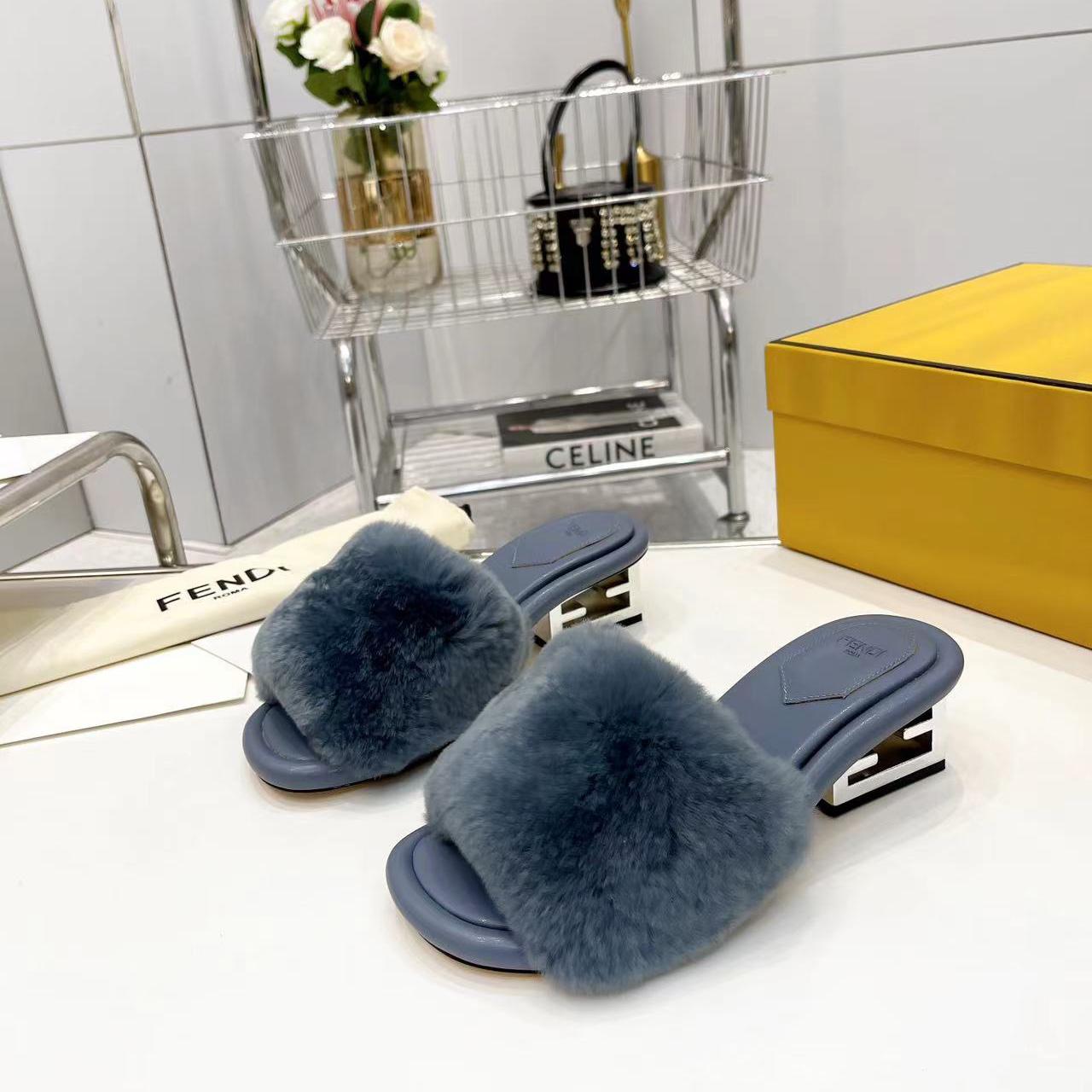 Fendi Baguette Blue Mink Slides - EUR FASHION