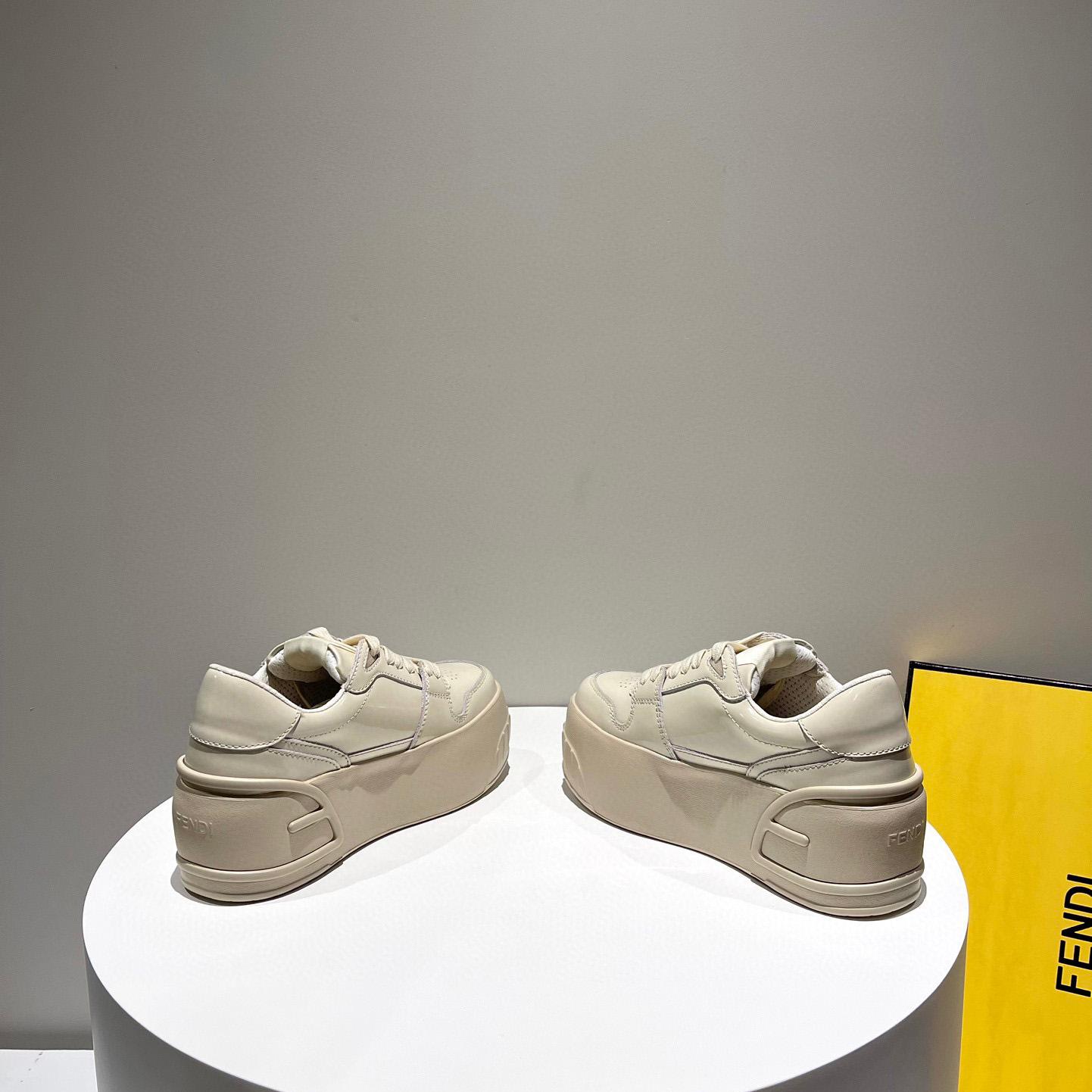 Fendi Fashion Show Beige Leather Low-Tops Sneaker  - EUR FASHION