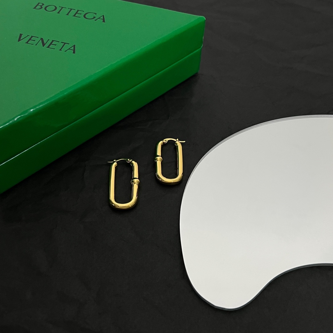 Bottega Veneta Chains Hoop Earrings - EUR FASHION