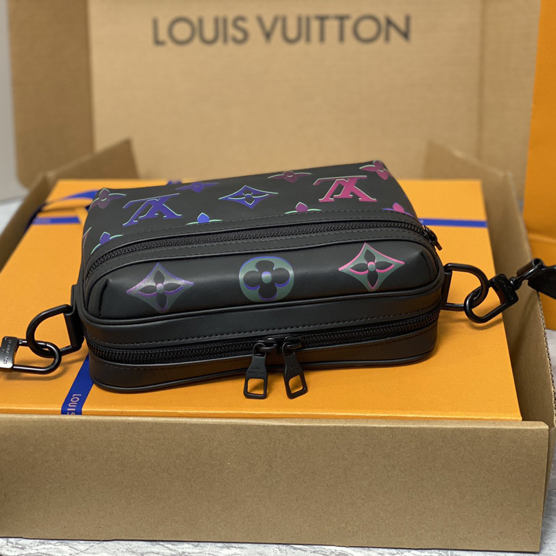  Louis Vuitton Comet Messenger PM Other Leathers(21.5-14-7.5cm)    M22495 - EUR FASHION