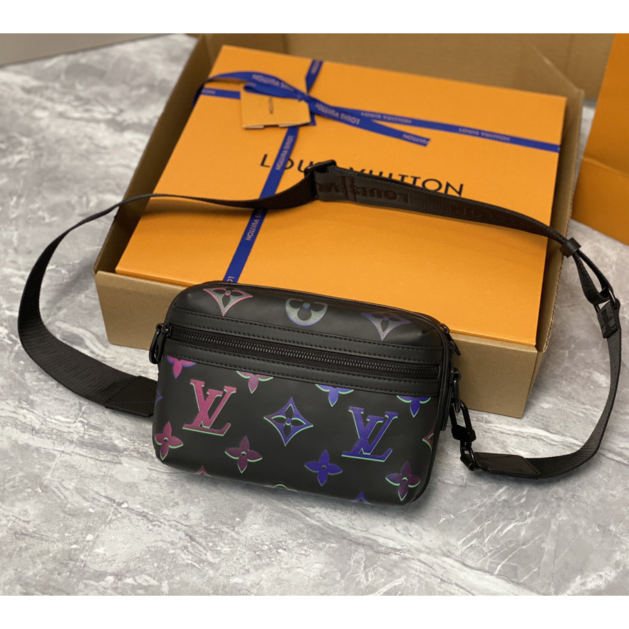  Louis Vuitton Comet Messenger PM Other Leathers(21.5-14-7.5cm)    M22495 - EUR FASHION