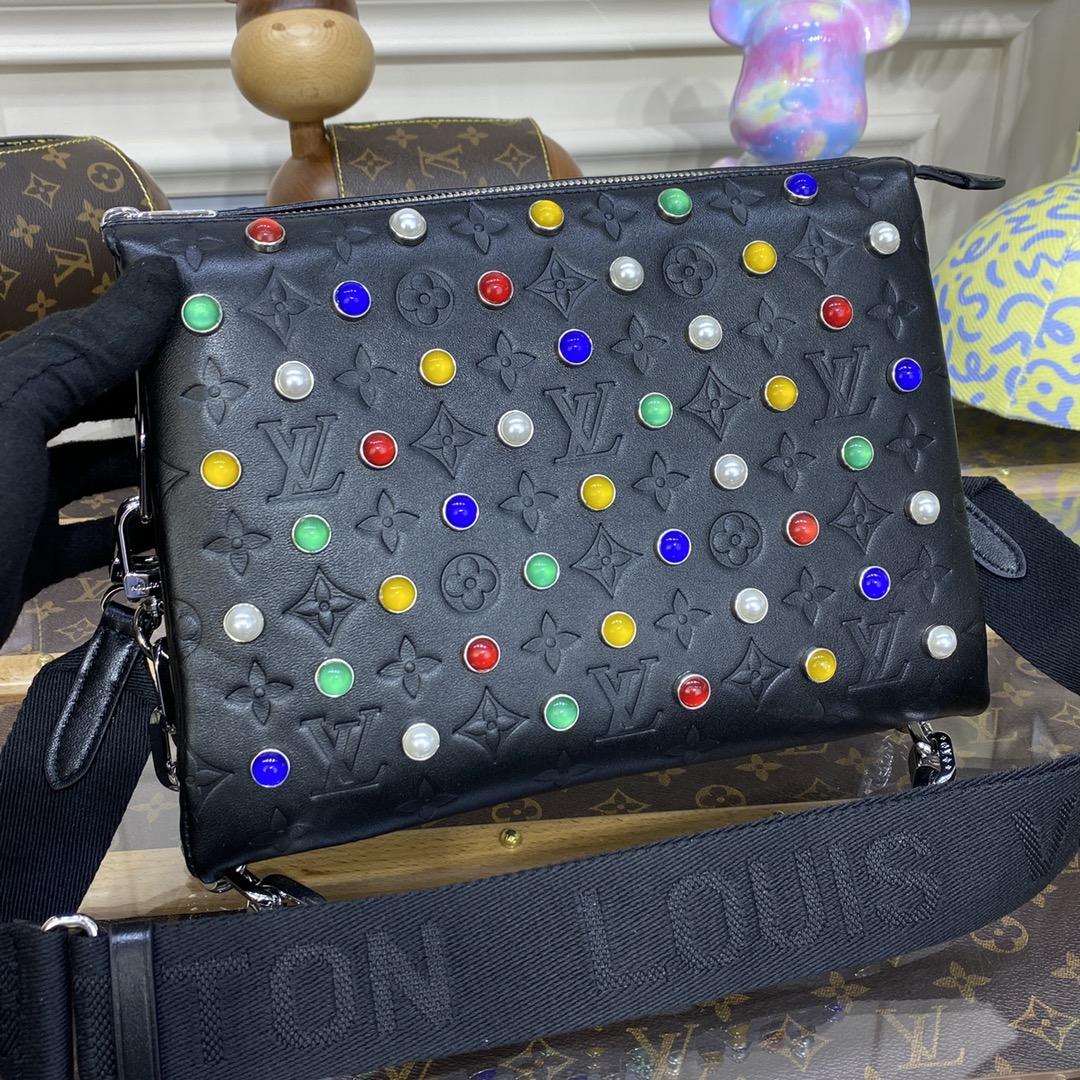 Louis Vuitton Coussin BB(26 x 20 x 12cm) M22429 - EUR FASHION