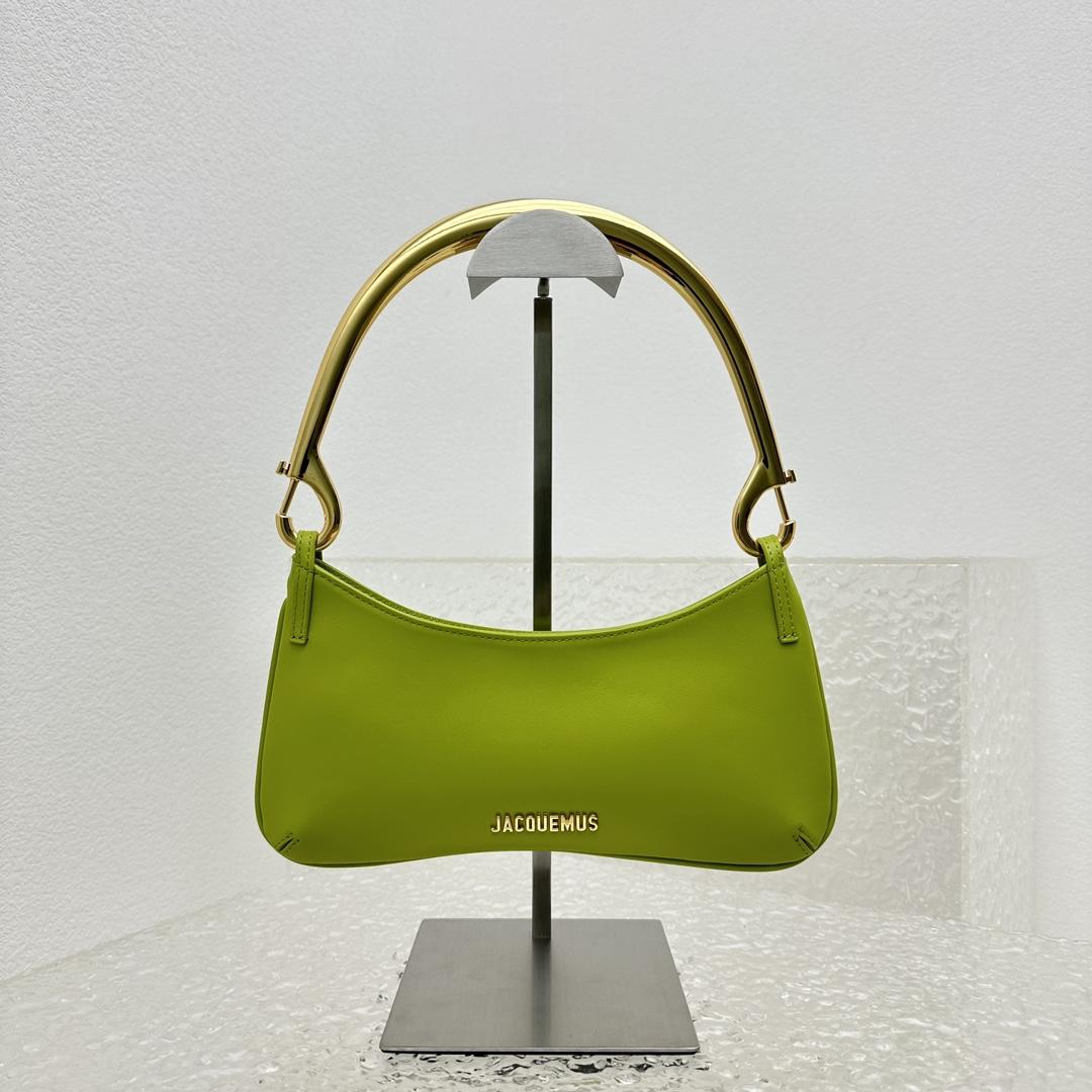 Jacquemus Le Bisou Mousqueton Carabiner Strap Shoulder Bag - EUR FASHION