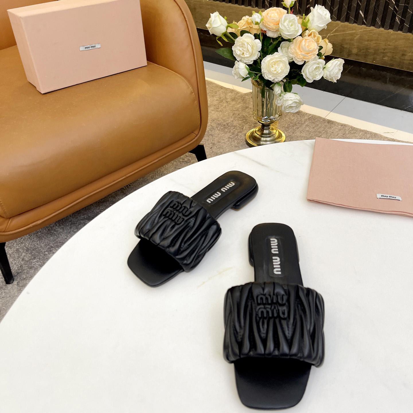 Miu Miu Matelassé Nappa Leather Slides - EUR FASHION