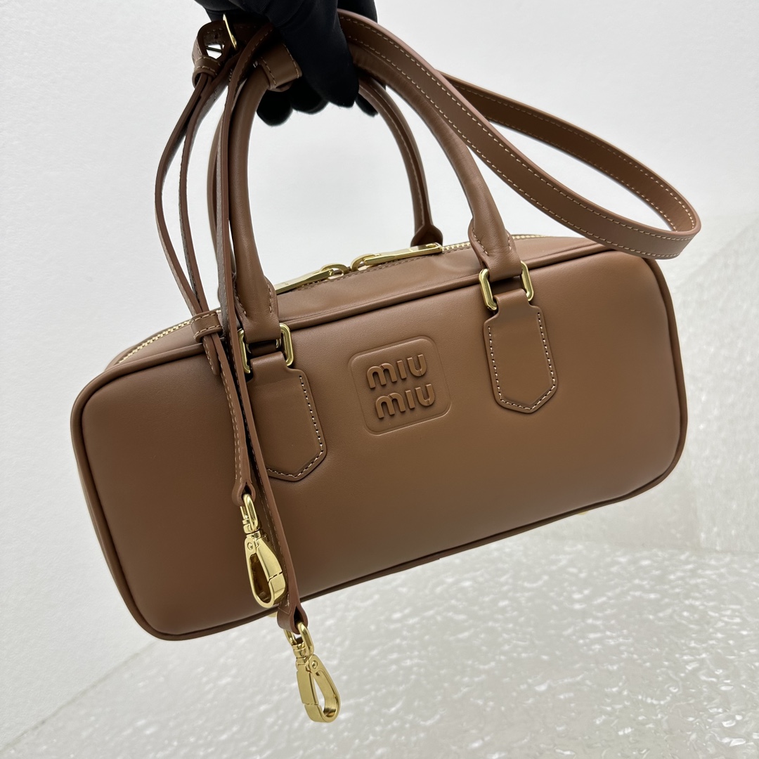 Miu Miu Arcadie leather bag - EUR FASHION