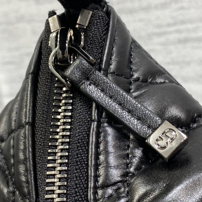 Dior Medium DiorTravel Nomad Pouch - EUR FASHION