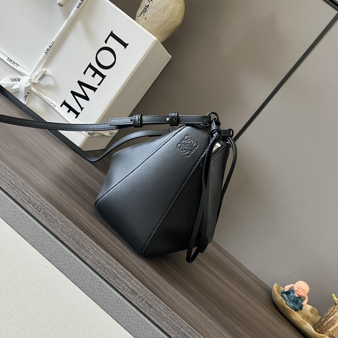 Loewe Mini Hammock Hobo Bag In Classic Calfskin - EUR FASHION