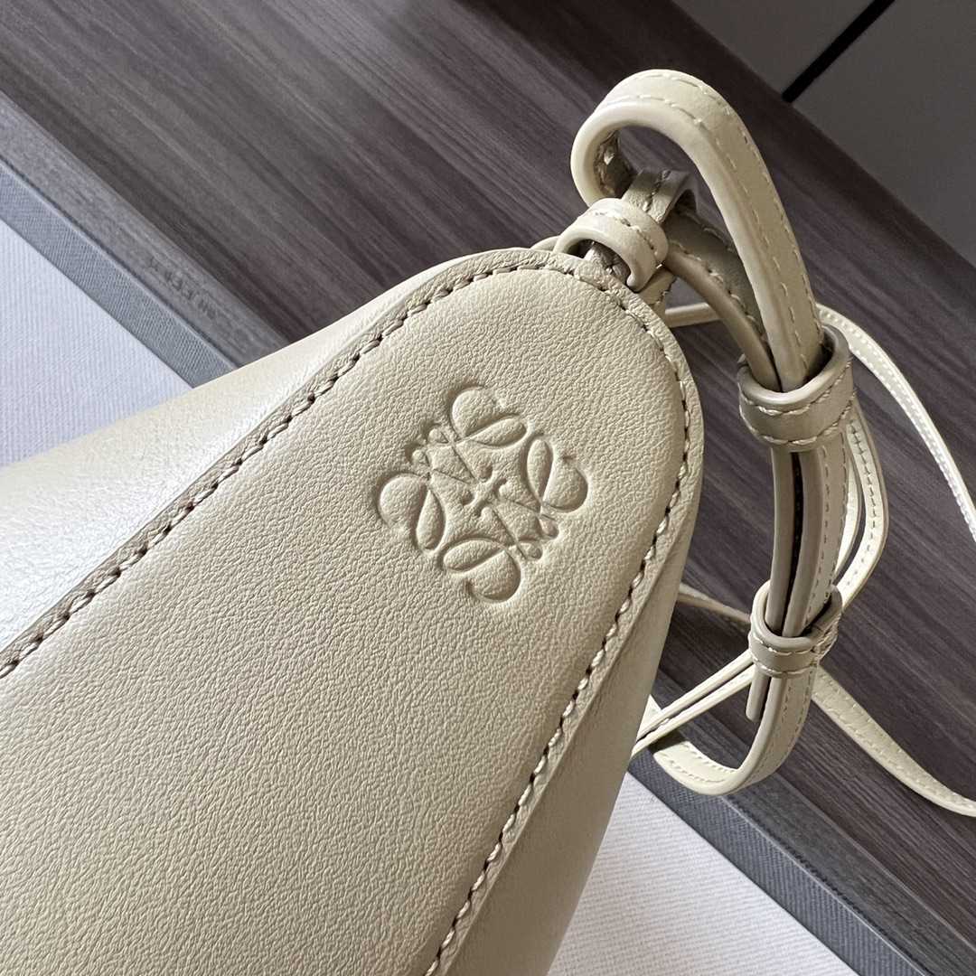 Loewe Mini Hammock Hobo Bag In Classic Calfskin - EUR FASHION