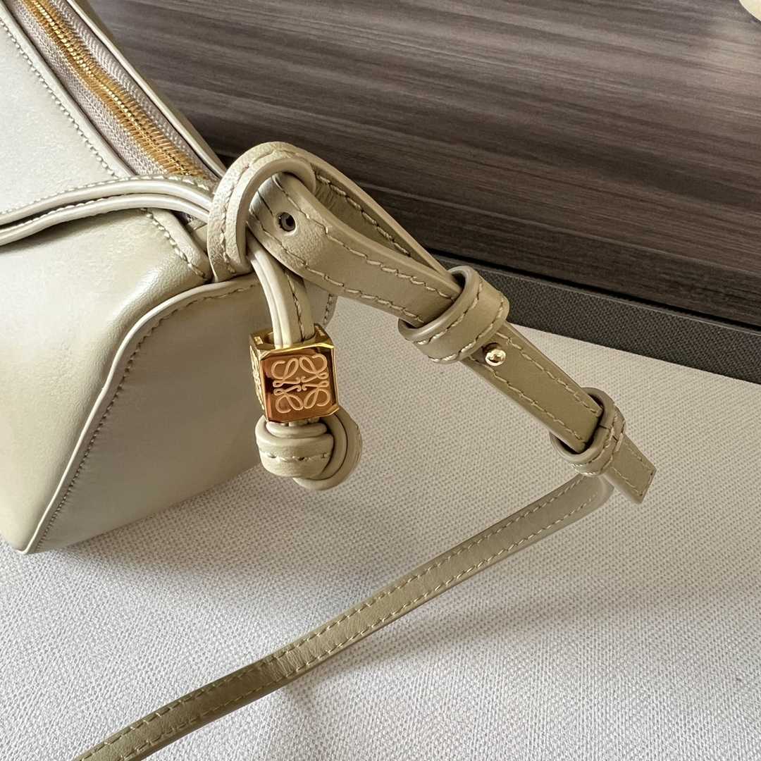 Loewe Mini Hammock Hobo Bag In Classic Calfskin - EUR FASHION