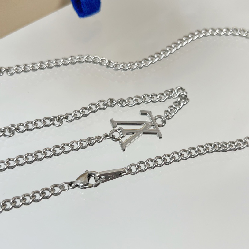 Louis Vuitton LV Paperplane Necklace      M01034 - EUR FASHION