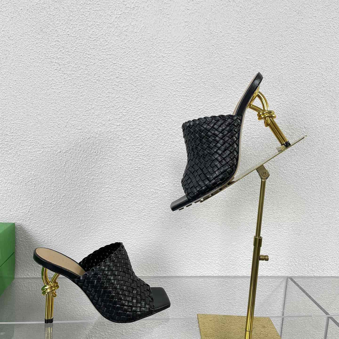 Bottega Veneta Knot Mule - EUR FASHION