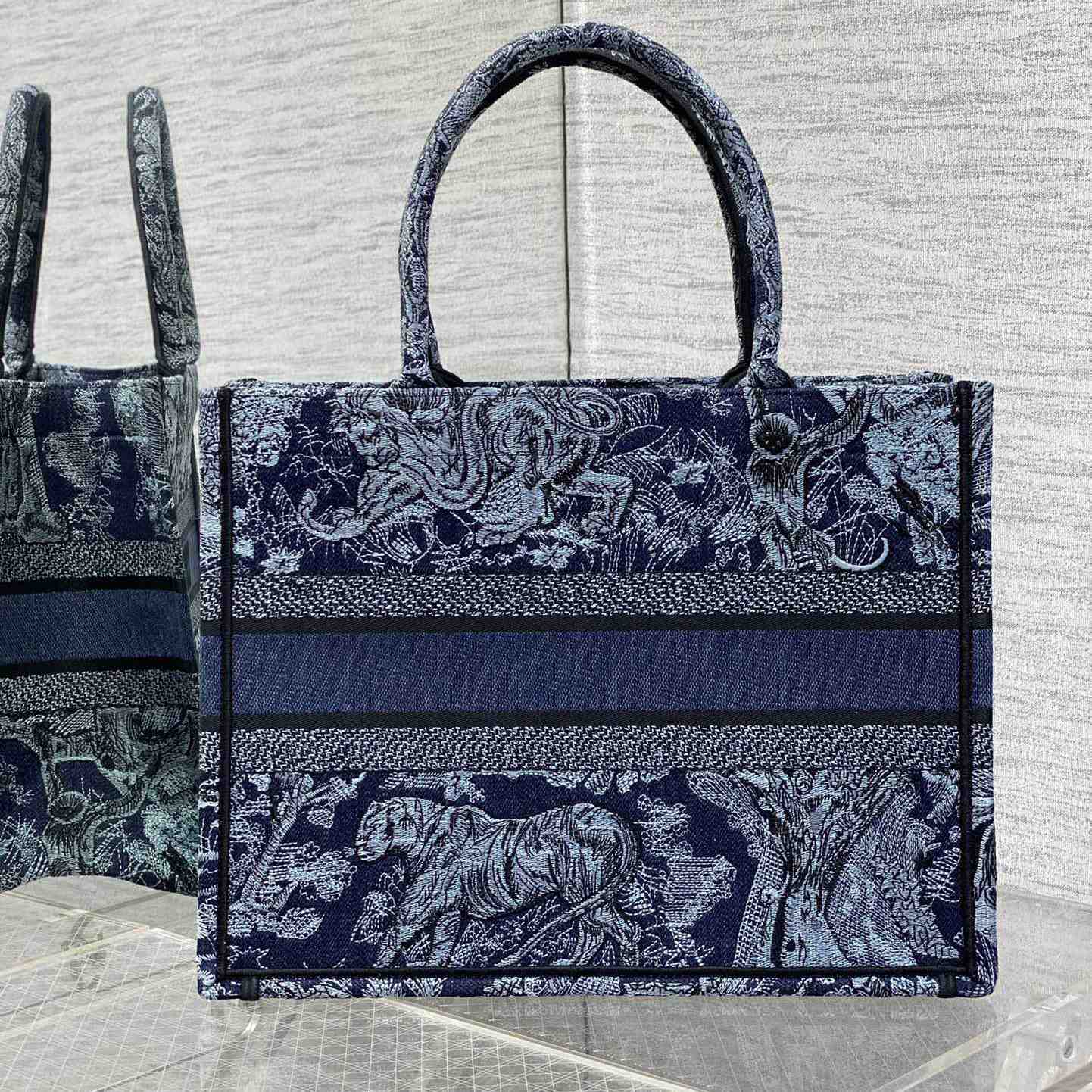 Dior Medium Dior Book Tote - EUR FASHION